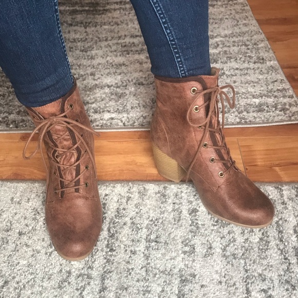 MAURICES high heeled boots - Picture 6 of 6